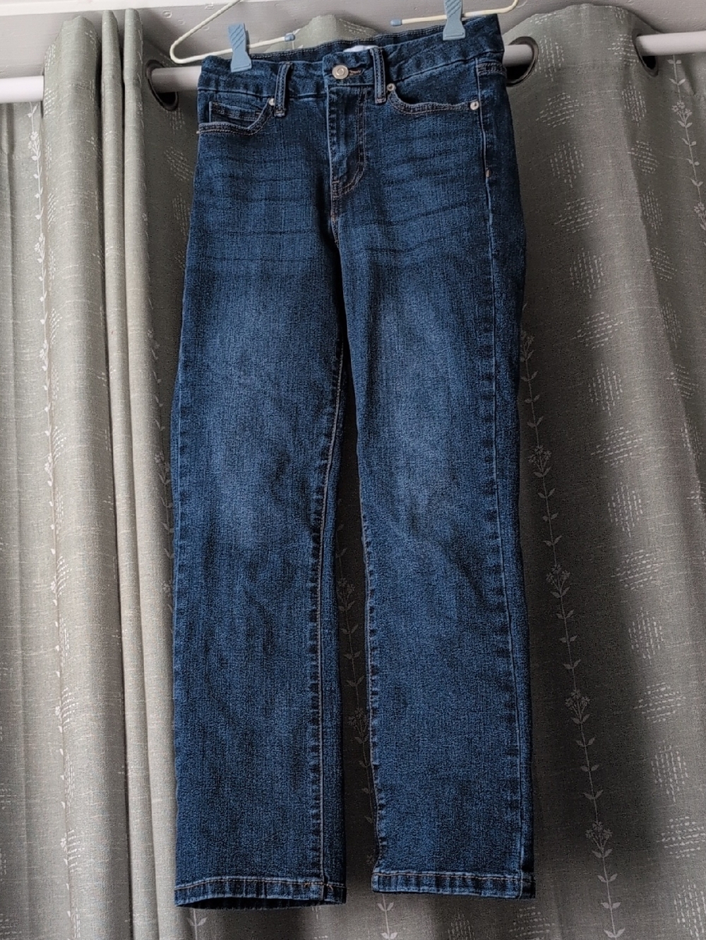 Women’s Dark Blue Cropped Straight Jeans
